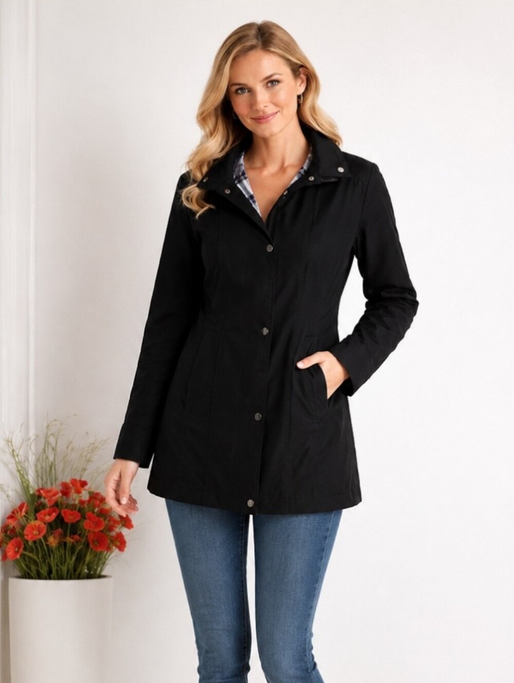 ⭐️Host Pick ⭐️ Liz Claiborne | Black Lightweight Buttton Hooded  Jacket